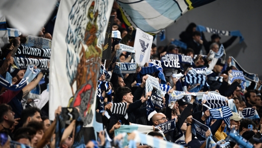 Foto Massimo Paolone/LaPresse 21 Ottobre 2023 - Reggio Emilia, Italia - sport, calcio - Sassuolo vs Lazio - Campionato italiano di calcio Serie A TIM 2023/2024 - Stadio Mapei Città del Tricolore. Nella foto: i tifosi della Lazio   October 21, 2023 Reggio Emilia, Italy - sport, calcio - Sassuolo vs Lazio - Italian Serie A Football Championship 2023/2024 - Mapei Stadium. In the pic: the fans of Lazio