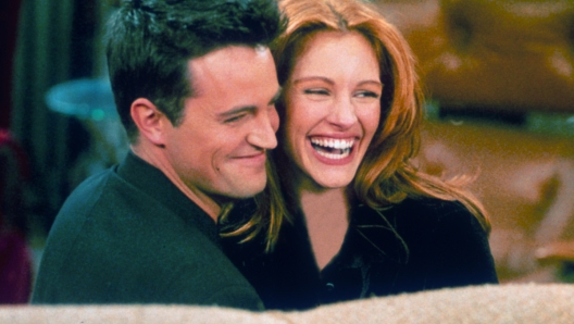 Matthew Perry e Julia Roberts