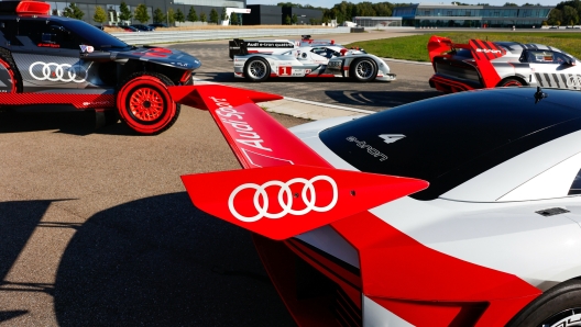 Audi RS Q e-tron, Audi e-tron Vision Gran Turismo, Audi R18 e-tron quattro, Audi e-tron FE07, Audi S1 e-tron quattro Hoonitron