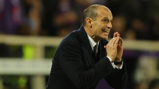 FLORENCE, ITALY - NOVEMBER 5: Massimiliano Allegri manager of Juventus gestures during the Serie A TIM match between ACF Fiorentina and Juventus at Stadio Artemio Franchi on November 5, 2023 in Florence, Italy. (Photo by Gabriele Maltinti/Getty Images)