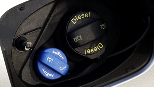 adblue, addittivo per auto diesel