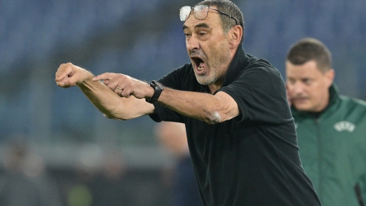 Foto Alfredo Falcone/LaPresse 07 Novembre 2023 - Roma, Italia - sport, calcio - Lazio vs Feyenoord - Uefa Champions League 2023-2024 Girone E - Stadio Olimpico di Roma. Nella foto: Maurizio Sarri (head coach SS Lazio)  Foto Alfredo Falcone/LaPresse November 07, 2023 Rome, Italy - sport, soccer - Lazio vs Feyenoord - Uefa Champions League 2023-2024 Group E - Olimpic Stadium în Rome. In the pic: Maurizio Sarri (head coach SS Lazio)