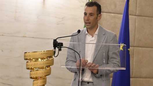 Foto Fabrizio Corradetti/LaPresse 02 Maggio 2023 - Roma, Italia - sport, ciclismo - Palazzo della Farnesina - Il 106° Giro d’Italia: Vetrina per il saper fare Italiano -  Nella foto: Vincenzo Nibali  Photo Fabriziom Corradetti/LaPresse February 15, 2023 - Rome, Italy - sport, cycling - Farnesina palace - The 106th Giro d'Italia: Showcase for Italian know-how In the photo: Vincenzo Nibali