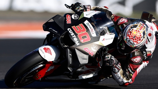 Honda Japanese rider Takaaki Nakagami competes in the qualifying session of the MotoGP Valencia Grand Prix at the Ricardo Tormo racetrack in Cheste, on November 25, 2023. (Photo by JOSE JORDAN / AFP)