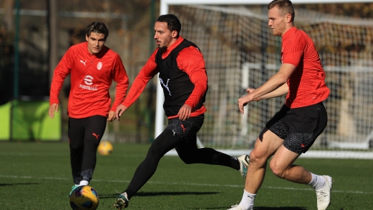 CAIRATE, ITALY - NOVEMBER 29: Ismael Bennacer of AC Milan in action during an AC Milan Training Session at Milanello on November 29, 2023 in Cairate, Italy. (Photo by Giuseppe Cottini/AC Milan via Getty Images)