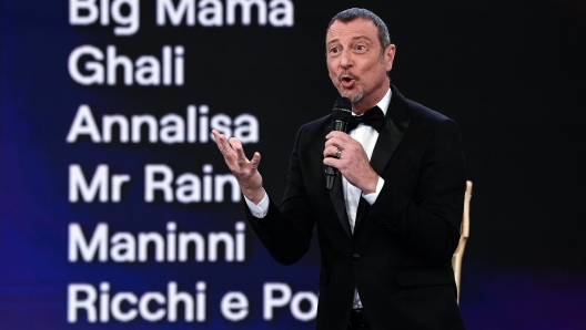 Amadeus durante la trasmissione televisiva Domenica In condotta da Mara Venier in onda su Rai Uno, Roma, 3 dicembre 2023. ANSA/RICCARDO ANTIMIANI