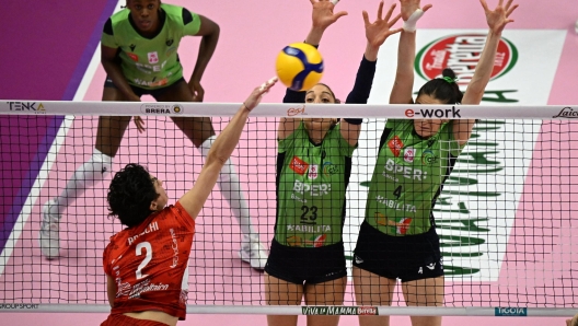 UYBA BUSTO ARSIZIO - VOLLEY BERGAMO
CAMPIONATO FEMMINILE SERIE A1 2023-24
BUSTO 09/12/23
Foto Fiorenzo Galbiati