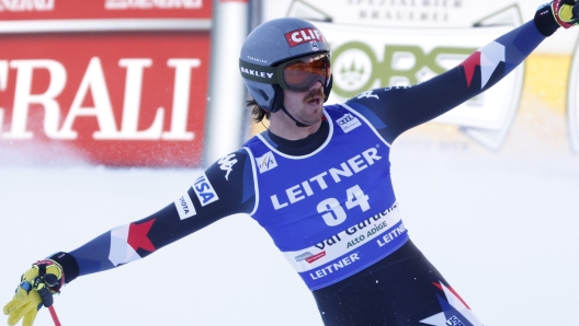 VAL GARDENA, ITALY - DECEMBER 14: Bryce Bennett of Team United States celebrates during the Audi FIS Alpine Ski World Cup Men's Downhill on December 14, 2023 in Val Gardena, Italy. (Photo by Christophe Pallot/Agence Zoom/Getty Images)