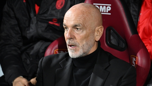 Milan's coach Stefano Pioli reacts during the Italian Serie A soccer match US Salernitana vs AC Milan at the Arechi stadium in Salerno, Italy, 22 December 2023. ANSA/MASSIMO PICA