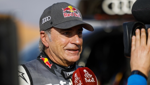 SAINZ Carlos (spa), Team Audi Sport, Audi RS Q e-tron E2, Auto, portrait during the Stage 2 of the Dakar 2023 between Sea Camp and Al-'Ula, on January 2nd, 2023 in Al-'Ula, Saudi Arabia