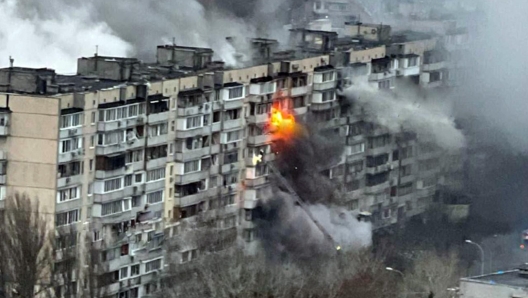 Il condominio a Kiev colpito da missile russo, 2 gennaio 2024. Pravda Gerashchenko +++ ATTENZIONE LA FOTO NON PUO' ESSERE PUBBLICATA O RIPRODOTTA SENZA L'AUTORIZZAZIONE DELLA FONTE DI ORIGINE CUI SI RINVIA+++ NPK +++