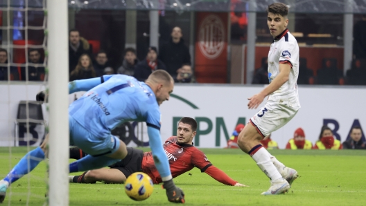 MILAN, ITALY - JANUARY 02: Luka Jovic of AC Milan scores his team's second goal during the Coppa Italia Round of Sixteen match between AC Milan and Cagliari Calcio on January 02, 2024 in Milan, Italy. (Photo by Giuseppe Cottini/AC Milan via Getty Images )