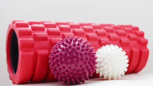 Massage Foam Roller + Hand & Foot Ball