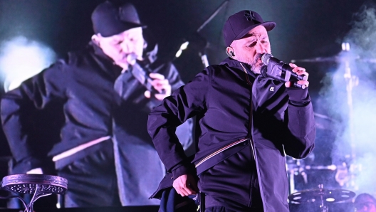 I Subsonica durante il concerto per festeggiare il capodanno 2023 in piazza castello, Torino, 31 dicembre 2022 ANSA/ALESSANDRO DI MARCO