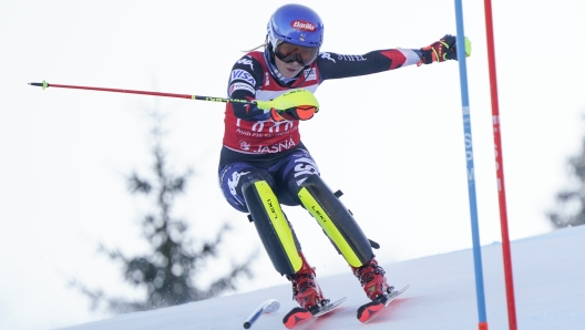 United States' Mikaela Shiffrin competes during an alpine ski, women's World Cup slalom race, in Jasna, Slovakia, Sunday, Jan. 21, 2024. (AP Photo/Pier Marco Tacca)