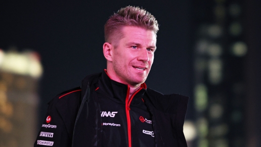 LAS VEGAS, NEVADA - NOVEMBER 16: Nico Hulkenberg of Germany and Haas F1 walks in the Paddock prior to practice ahead of the F1 Grand Prix of Las Vegas at Las Vegas Strip Circuit on November 16, 2023 in Las Vegas, Nevada.   Jared C. Tilton/Getty Images/AFP (Photo by Jared C. Tilton / GETTY IMAGES NORTH AMERICA / Getty Images via AFP)