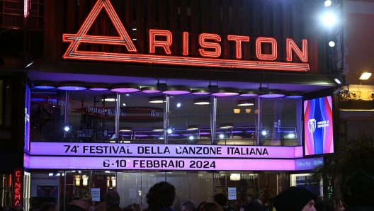 The entrant c e of the Ariston theatre during the 74th Sanremo Italian Song Festival, Sanremo, Italy, 04 February 2024. The festival runs from 06 to 10 February.  ANSA/RICCARDO ANTIMIANI