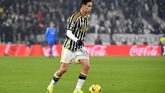 TURIN, ITALY - JANUARY 16: Kenan Yildiz of Juventus controls the ball during the Serie A TIM match between Juventus and US Sassuolo - Serie A TIM at Allianz Stadium on January 16, 2024 in Turin, Italy. (Photo by Filippo Alfero - Juventus FC/Juventus FC via Getty Images)