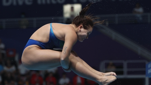 epa11140075 Chiara Pellacani of Italy competes in the Women 3m Springboard diving final at the FINA World Aquatics Championships Doha 2024 in Doha, Qatar, 09 February 2024.  EPA/ALI HAIDER