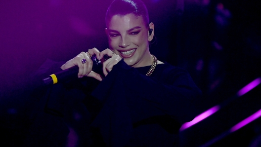 Italian singer Emma performs on stage at the Ariston theatre during the 74th Sanremo Italian Song Festival in Sanremo, Italy, 07 February 2024. The music festival runs from 06 to 10 February 2024.   ANSA/RICCARDO ANTIMIANI