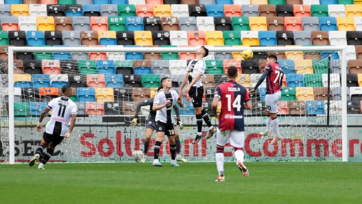 Foto Andrea Bressanutti/LaPresse - 18 febbraio 2024 Udine, Italia - Sport, Calcio - Udinese vs Cagliari - Campionato italiano di calcio Serie A TIM 2023/2024 - Stadio Bluenergy. Nella foto: gianluca gaetano (Cagliari Calcio); gol 1-1  Photo Andrea Bressanutti/LaPresse -February 18, 2024 Udine, Italy - Sport, Soccer - Udinese vs Cagliari  - Italian Serie A Football Championship 2023/2024 - Bluenergy Stadium. In the pic:  gianluca gaetano (Cagliari Calcio); goal 1-1