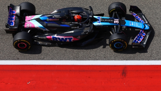 BAHRAIN, BAHRAIN - FEBRUARY 23: Esteban Ocon of France driving the (31) Alpine F1 A524 Renault on track during day three of F1 Testing at Bahrain International Circuit on February 23, 2024 in Bahrain, Bahrain. (Photo by Mark Thompson/Getty Images)