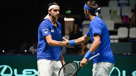 Foto Massimo Paolone/LaPresse 14 Settembre 2023 - Bologna, Italia - sport, tennis - Italia vs Cile - Lorenzo Sonego/Lorenzo Musetti (ITA) v Tomas Barrios Vera/Alejandro Tabilo (CHI) - Coppa Davis 2023 - Unipol Arena. Nella foto: Lorenzo Sonego e Lorenzo Musetti   September 14, 2023 Bologna, Italy - sport, tennis - Italy vs Chile - Lorenzo Sonego/Lorenzo Musetti (ITA) v Tomas Barrios Vera/Alejandro Tabilo (CHI) - Davis Cup 2023 - Unipol Arena. In the pic: Lorenzo Sonego and Lorenzo Musetti