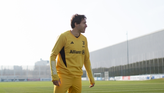 TURIN, ITALY - JANUARY 31: Federico Chiesa of Juventus during a training session at JTC on January 31, 2024 in Turin, Italy. (Photo by Daniele Badolato - Juventus FC/Juventus FC via Getty Images)