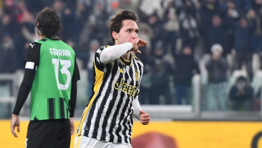 Juventus' Federico Chiesa jubilates after scoring the goal (3-0) during the Italian Serie A soccer match Juventus FC vs US Sassuolo at the Allianz Stadium in Turin, Italy, 16 January 2024. ANSA/ALESSANDRO DI MARCO