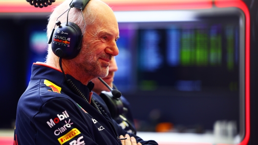 BAHRAIN, BAHRAIN - FEBRUARY 22: Adrian Newey, the Chief Technical Officer of Oracle Red Bull Racing looks on in the Pitlane during day two of F1 Testing at Bahrain International Circuit on February 22, 2024 in Bahrain, Bahrain. (Photo by Mark Thompson/Getty Images)