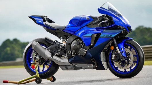 2024-Yamaha-YZF R1