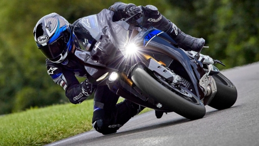 Yamaha-YZF-R1M