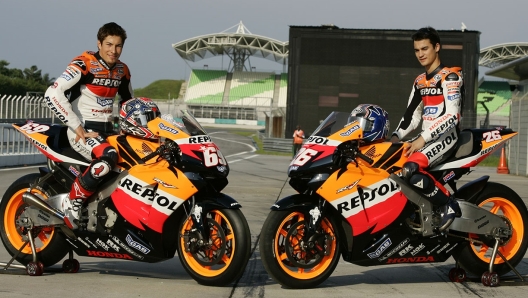 2006_hayden-pedrosa-honda