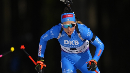 Second placed Lisa Vittozzi of Italy competes during the women's 12.5 km mass start race at the Biathlon World Championship in Nove Mesto na Morave, Czech Republic, Sunday, Feb. 18, 2024. (AP Photo/Petr David Josek)