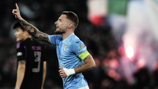 Foto Alfredo Falcone/LaPresse 14 Febbraio 2024 - Roma, Italia - sport, calcio - Lazio vs Bayern Monaco - Uefa Champions League 2023-2024 - Stadio Olimpico di Roma. Nella foto:Ciro Immobile (17 SS Lazio)  Foto Alfredo Falcone/LaPresse  14 February, 2024 Rome, Italy - sport, soccer - Lazio vs Bayern Monaco - Uefa Champions League 2023-2024 - Olimpic Stadium Ã®n Rome. In the pic: Ciro Immobile (17 SS Lazio)