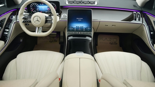 mercedes touchscreen