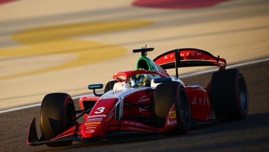 BAHRAIN, BAHRAIN - FEBRUARY 29: Oliver Bearman of Great Britain and PREMA Racing (3) drives on track during qualifying ahead of Round 1 Sakhir of the Formula 2 Championship at Bahrain International Circuit on February 29, 2024 in Bahrain, Bahrain. (Photo by Clive Mason/Getty Images)