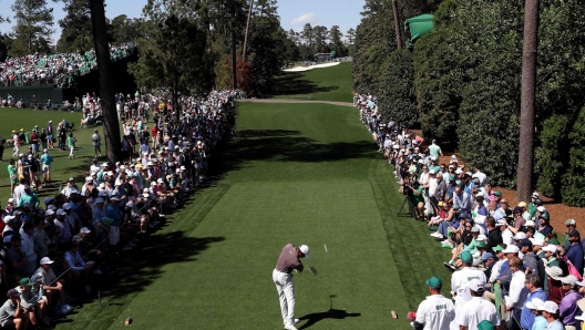 AUGUSTA, GEORGIA - APRIL 12: Tiger Woods of the United States plays his shot from the 18th tee during the second round of the 2024 Masters Tournament at Augusta National Golf Club on April 12, 2024 in Augusta, Georgia.   Jamie Squire/Getty Images/AFP (Photo by Jamie Squire/Getty Images) (Photo by JAMIE SQUIRE / GETTY IMAGES NORTH AMERICA / Getty Images via AFP)