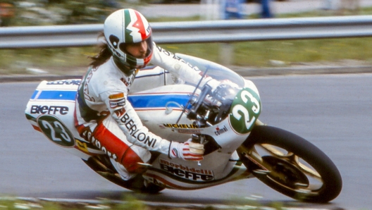 Graziano Rossi in pista con la Morbidelli 500 nel 1979