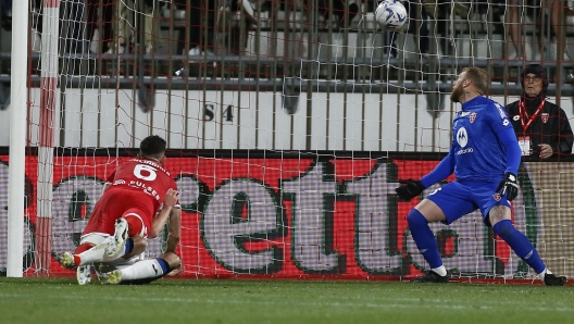 Charles De Ketelaere celebrates after scoring their side's first goal of the game  during the Serie A soccer match between Monza and Atalanta  at the  Stadio U-Pouwer in Monza Sunday, April 21 , 2024. Sport - Soccer . (Alberto Mariani/LaPresse)