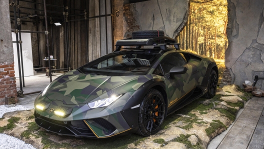 Huracan Sterrato All terrain in livrea Bosco