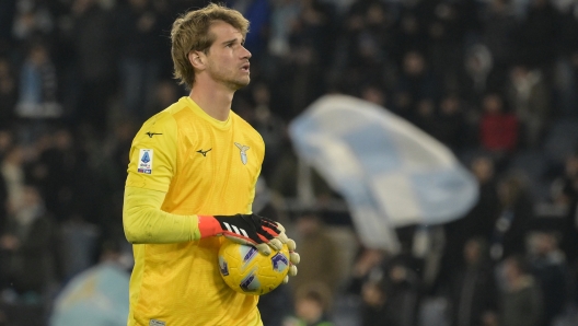 Foto Fabrizio Corradetti/LaPresse 01 Marzo 2024 Roma, Italia - SS Lazio vs AC Milan  - Campionato italiano di calcio Serie A TIM 2023/2024 - Stadio Olimpico. Nella foto: Ivan Provedel (SS Lazio); 

March 01, 2024 Rome, Italy - SS Lazio vs AC Milan - Italian Serie A Football Championship 2023/2024 - Olympic Stadium. In the photo: Ivan Provedel (SS Lazio);