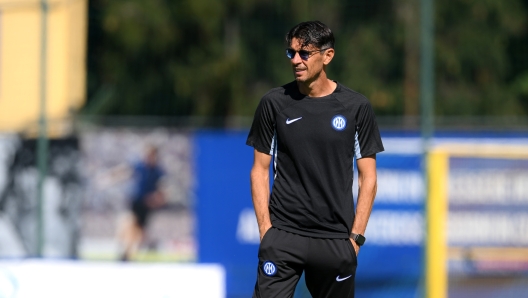 MILAN, ITALY - SEPTEMBER 24: Head Coach Andrea Zanchetta of FC Internazionale U18 looks on before the match between FC Internazionale U18 and AC Milan U18 at Centro Sportivo Interello Giacinto Facchetti on September 24, 2023 in Milan, Italy. (Photo by Mattia Pistoia - Inter/Inter via Getty Images)