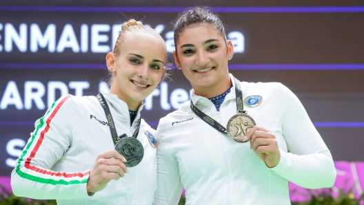 Rimini 02 maggio 2024
European Championships - Artistic Gymnastics. WAG
All-Around Final Senior
PODIUM AA Sr
1 ESPOSITO Manila ITA
2 D’AMATO Alice ITA
3 KINSELLA Alice GBR
© Ph by Simone Ferraro