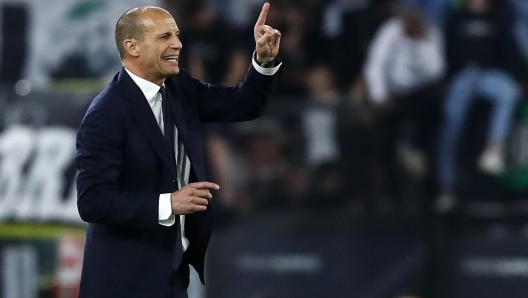 JuventusÕ coach Massimiliano Allegri gestures during the Italian Serie A soccer match AS Roma vs Juventus FC at Olimpico stadium in Rome, Italy, 05 May 2024. ANSA/ANGELO CARCONI