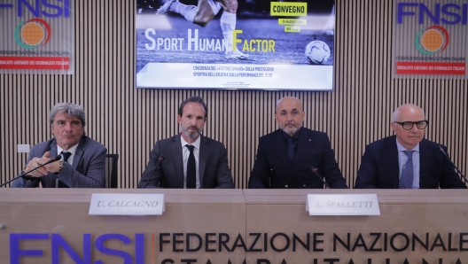 MARIO BERETTA, ALLENATORE DI CALCIO, UMBERTO CALCAGNO, PRESIDENTE AIC, LUCIANO SPALLETTI, CT DELLA NAZIONALE DI CALCIO, GIANNI GRAZIOLI, FIGC - CONVEGNO SPORT HUMAN FACTOR - fotografo: AMORUSO IMAGOECONOMICA