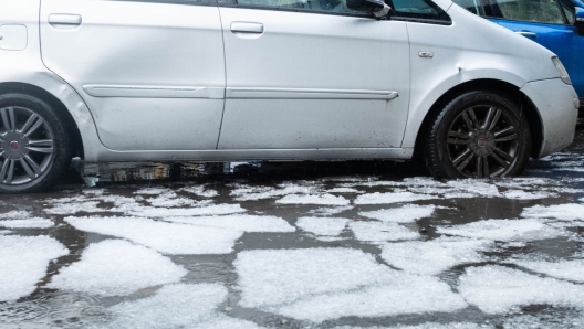 Massiccia grandinata a Torino, Italia - Cronaca - Venerdì 24 maggio 2024 -(Photo Giacomo Longo/ LaPresse)  Massive hailstorm in Turin, Italy - News - Friday 24th may 2024 - (Photo Giacomo Longo/ LaPresse) - Torino, massiccia grandinata - fotografo: Giacomo Longo