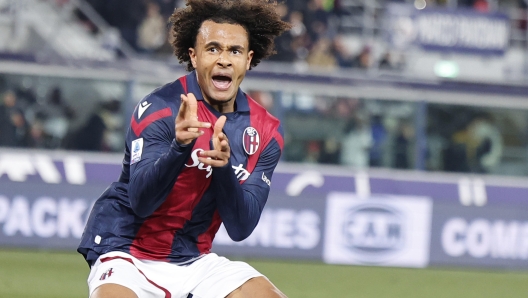 Bologna's  Joshua Zirkzee       jubilates with his teammates after scoring the goal during the Italian Serie A soccer match Bologna FC vs US Sassuolo at Renato Dall'Ara stadium in Bologna, Italy, 3 February 2024. ANSA /ELISABETTA BARACCHI