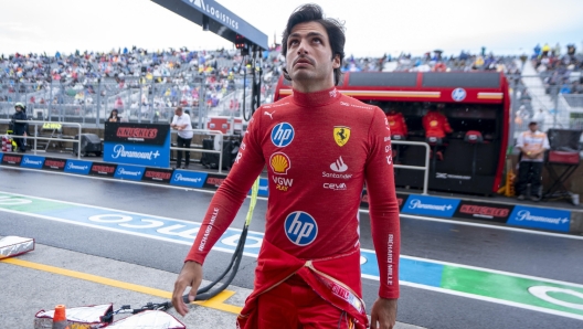 epa11396568 Scuderia Ferrari driver Carlos Sainz Jr. of Spain during a practice session for the Formula One Grand Prix of Canada, in Montreal, Canada, 07 June 2024. The 2024 Formula 1 Grand Prix of Canada is held on 09 June.  EPA/SHAWN THEW