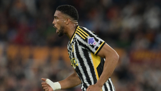 JuventusÕ Bremer celebrates after scoring during the Serie A Tim soccer match between Roma and Juventus at the Rome's Olympic stadium, Italy - Sunday  May 5, 2024 - Sport  Soccer ( Photo by Alfredo Falcone/LaPresse )